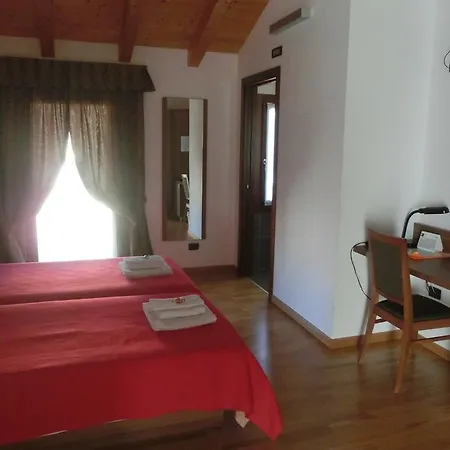 Hotell C25 3*