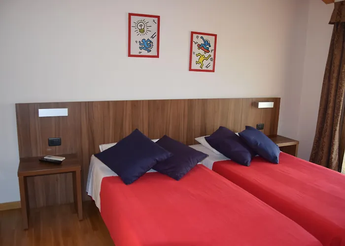 Hotel C25 3*