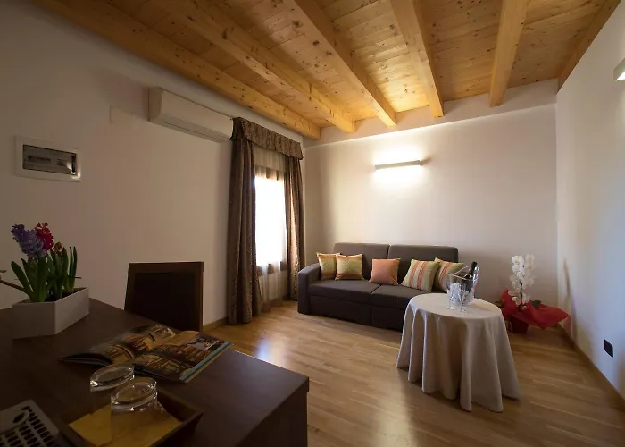 C25 Hotel 3*