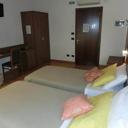 Hotel C25 Ponzano Veneto