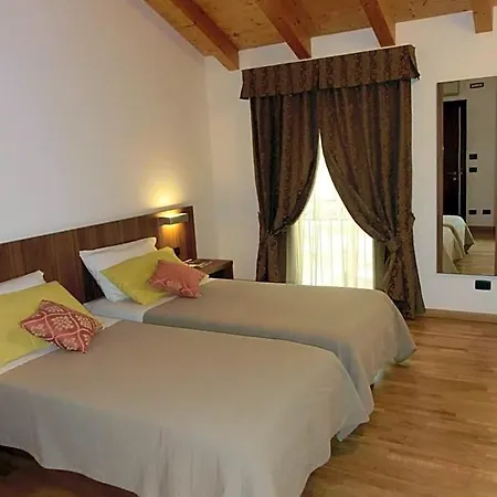 C25 Hotel