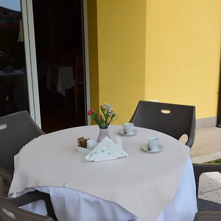 C25 Hotel 3*