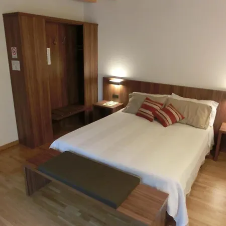 C25 Hotel 3*